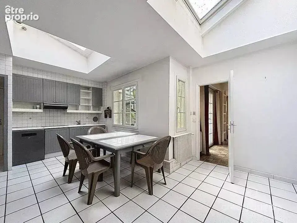 RARE, Maison familiale dans le Bois de Vincennes - photo 10