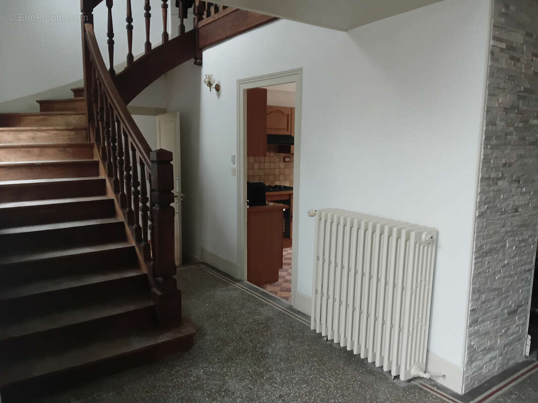 Maison à OUROUER-LES-BOURDELINS