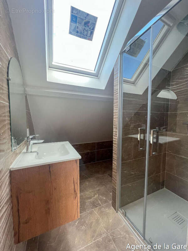 Maison à HOUILLES