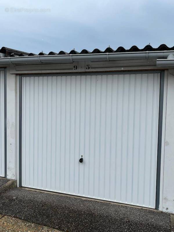 Parking à CHAMBOURCY