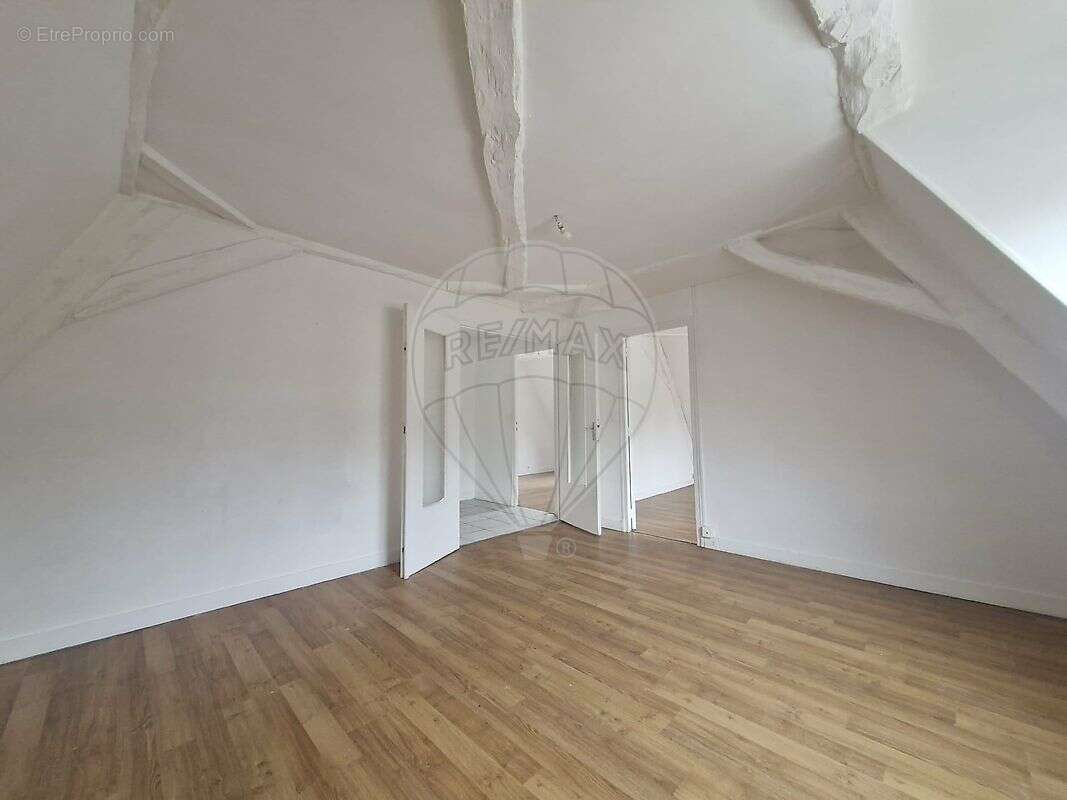 Autre à SERMOISE-SUR-LOIRE