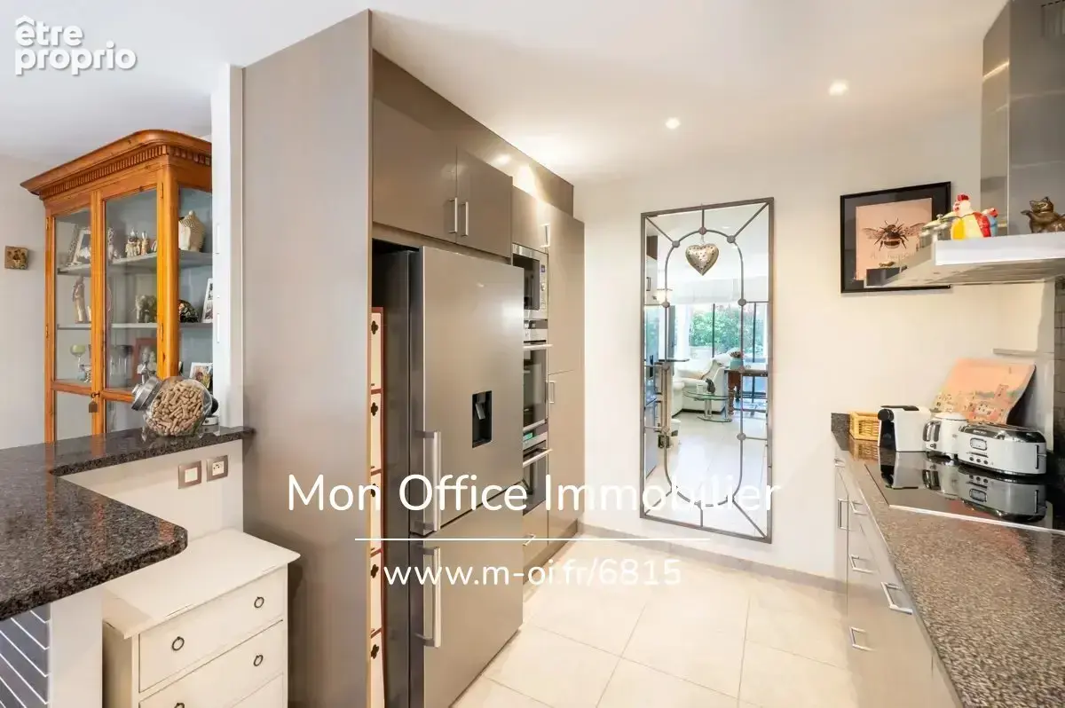Référence : 6815-SIC - Grand appartement avec magnifique jardin - photo 7