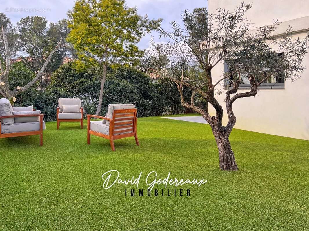 Maison à SAINT-RAPHAEL