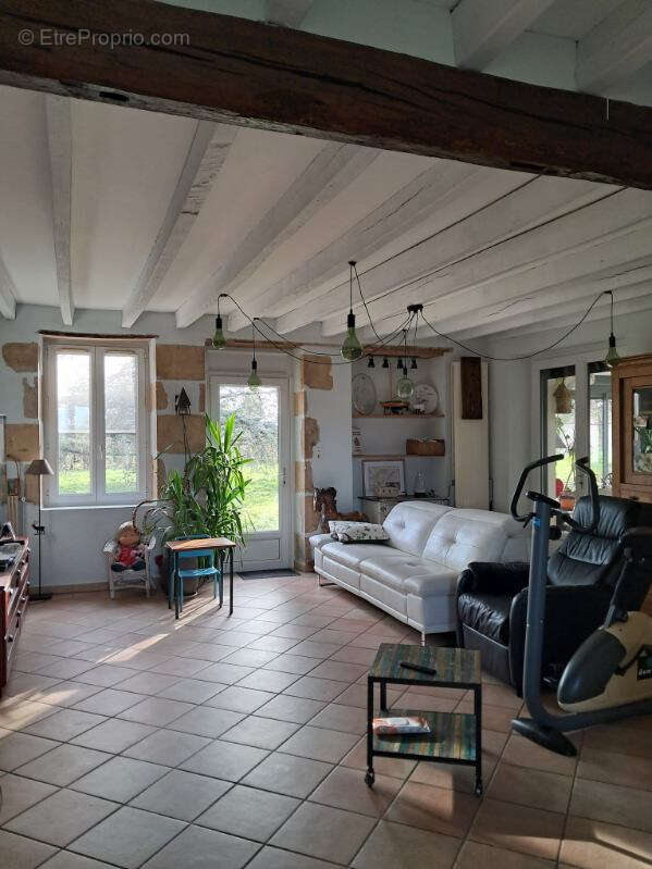 Maison à BAUGY