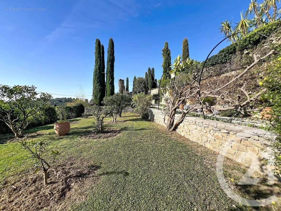 Maison 162 m² à Mougins  - photo 40