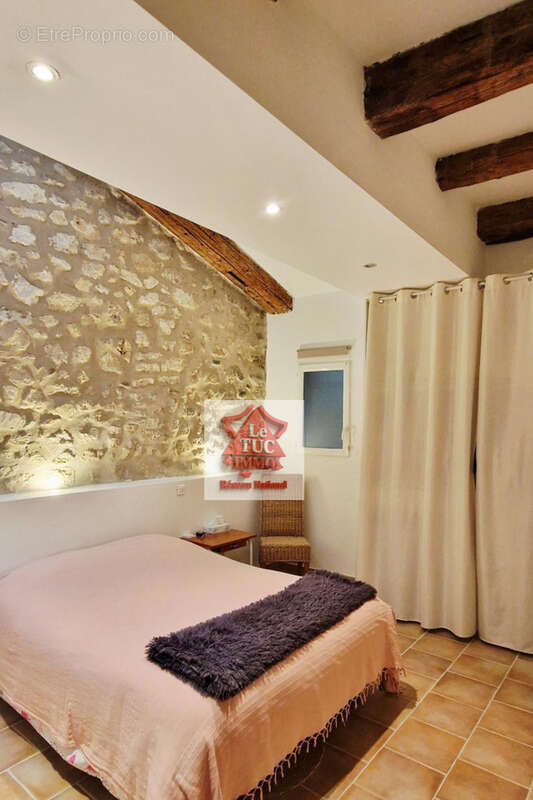 Appartement à PIERRELATTE