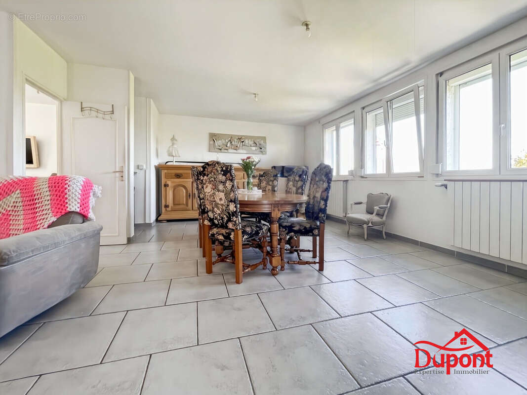 Maison 69 m² à Grugies  - photo 4