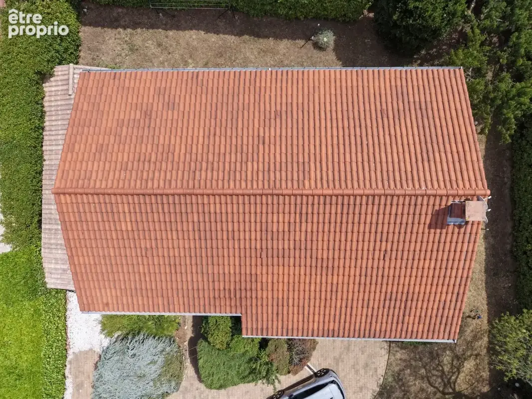 CHAPONOST – Élégante maison familiale avec possibilité de deux logements indépendants – Terrain de 802 m² - photo 34