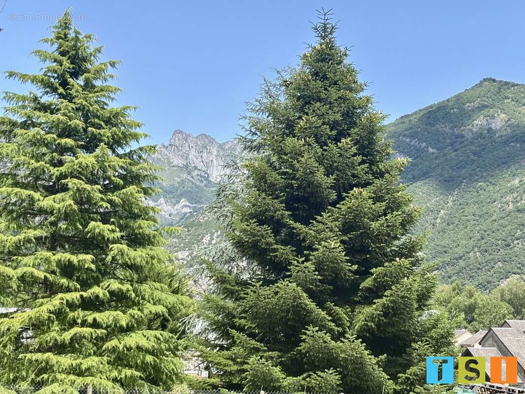 Terrain à bâtir plat et bien exposé vue montagne - photo 4