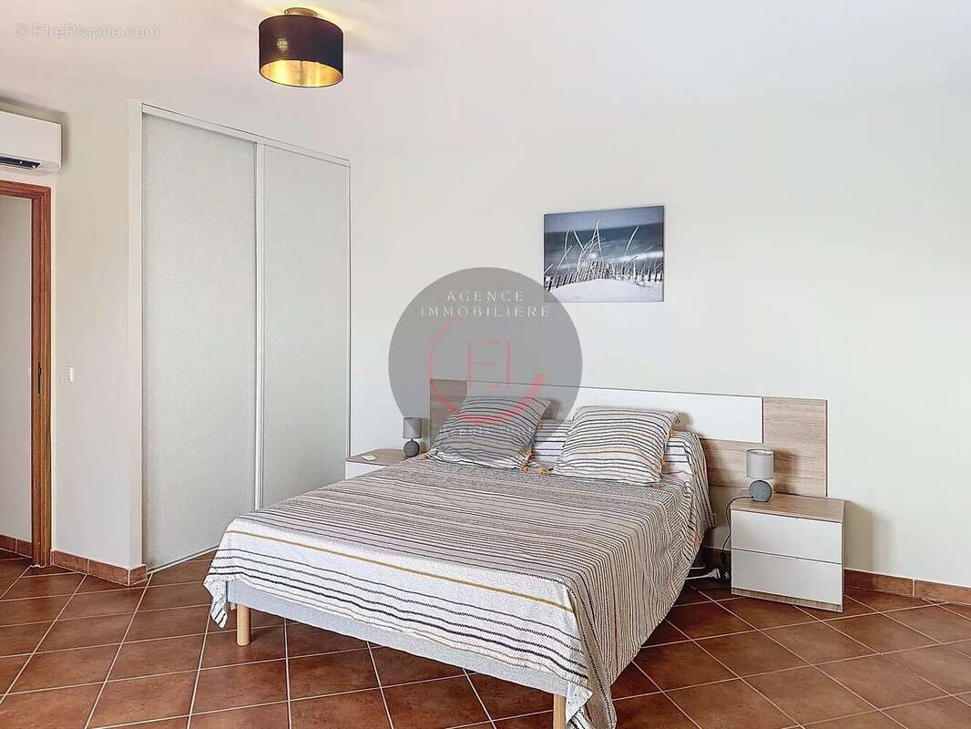 Maison à LES ADRETS-DE-L&#039;ESTEREL