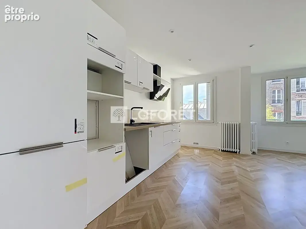 SURESNES - 4 pièces 87 m² - Entièrement rénové - 3 chambres - Balcon - Ascenseur - photo 3