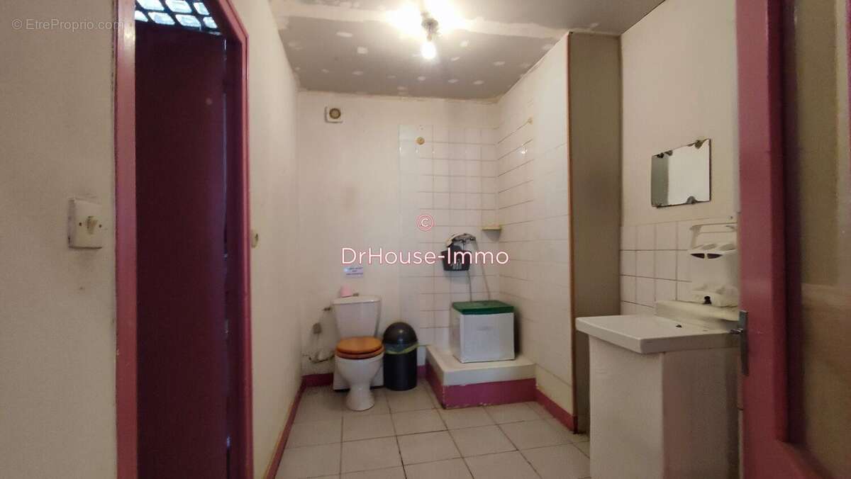 Maison à AVAILLES-LIMOUZINE