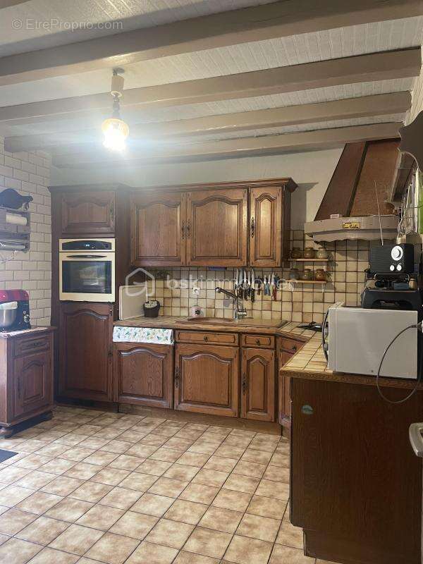 Maison traditionnelle 90 m² - secteur la mie au roy - photo 7