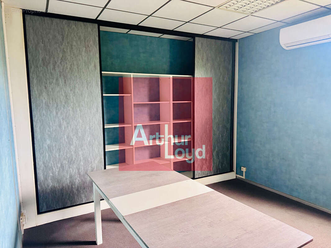 3150 m² à Castelculier  - photo 3