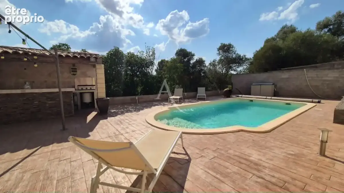 POUSSAN - Superbe villa de plain-pied  120 m² avec piscine et terrain de 1 300 m² - photo 15