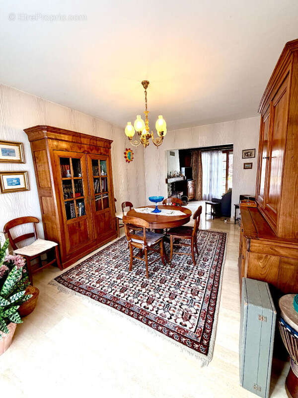 Maison à RIS-ORANGIS