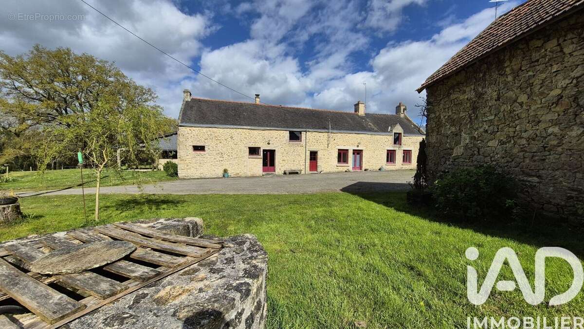 Photo 2 - Maison à NOYALO