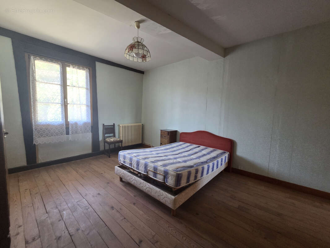 Maison de village en pierre avec fort potentiel - photo 13