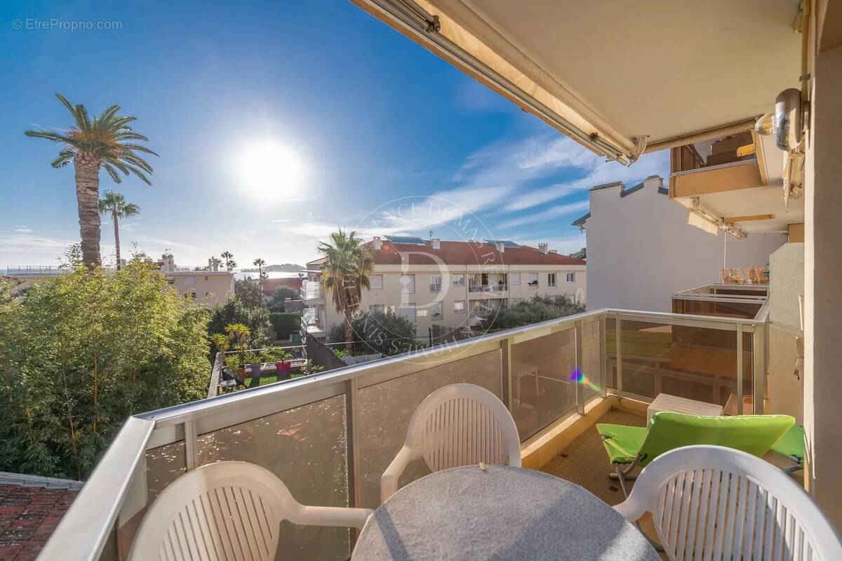 Appartement à BEAULIEU-SUR-MER