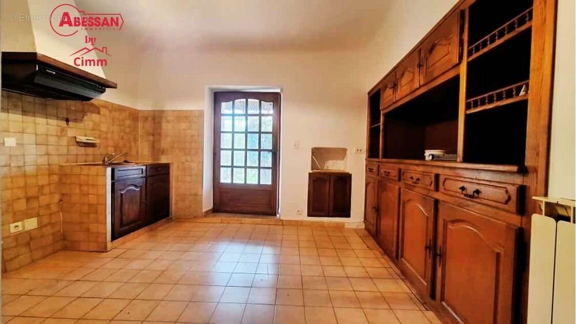 Maison à CANNES-ET-CLAIRAN