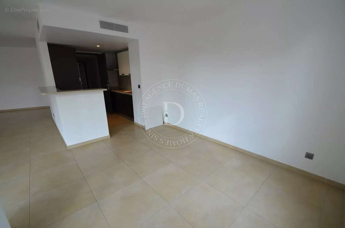 Appartement à BEAULIEU-SUR-MER