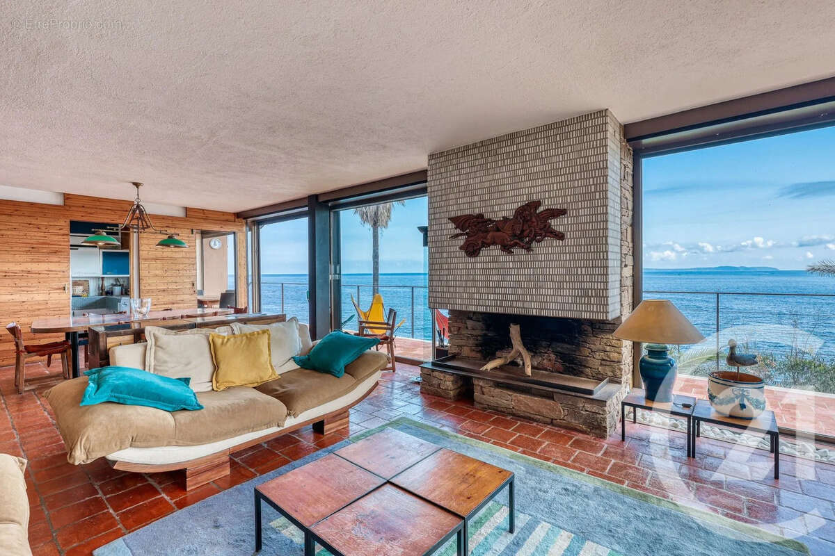 Maison 179 m² à Le Lavandou  - photo 6