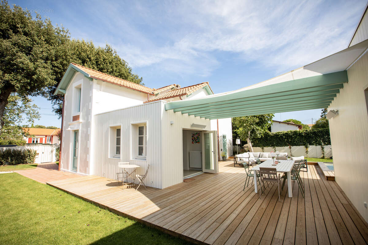 Maison à SAINT-PALAIS-SUR-MER