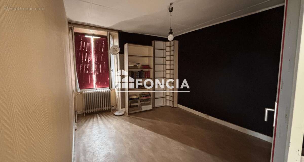 Maison à SAINT-EPAIN