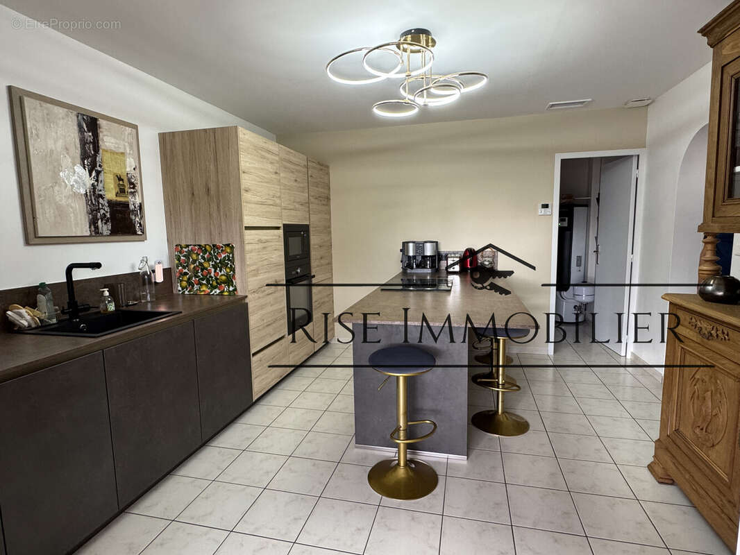 Maison à LEZIGNAN-CORBIERES