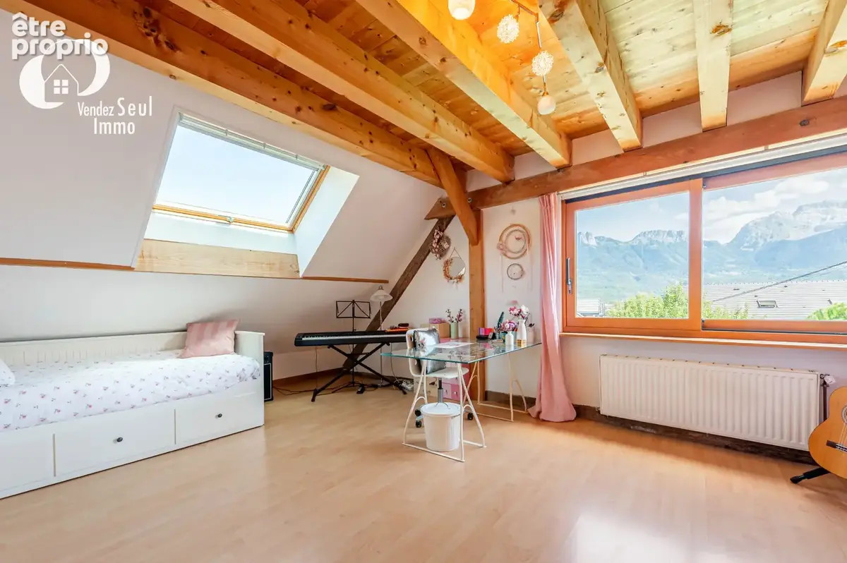 Maison individuelle avec vue dégagée sur les montagnes environnantes. - photo 15