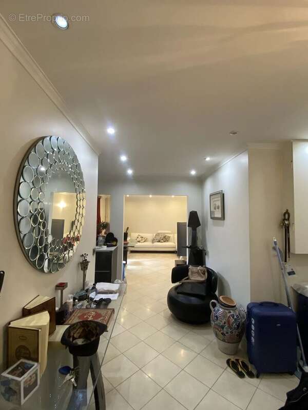 Appartement à PARIS-19E