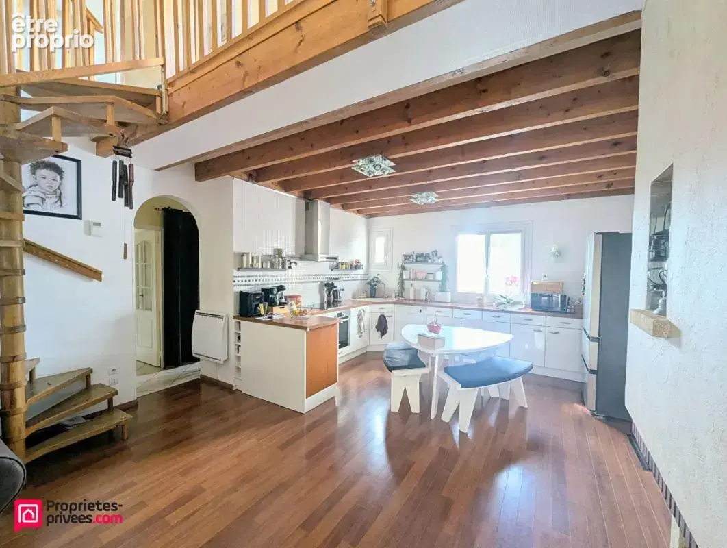 Maison individuelle 7 pièces de 145m² avec jardin clos de 660m² - photo 7