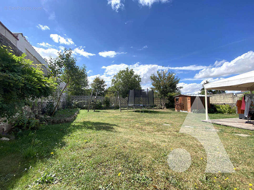 Maison à CREPY-EN-VALOIS