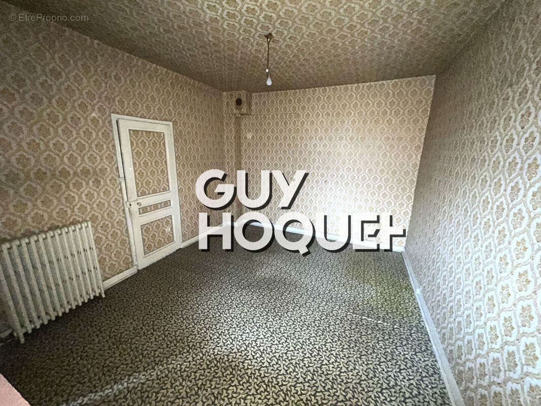 Maison à PARAY-LE-MONIAL