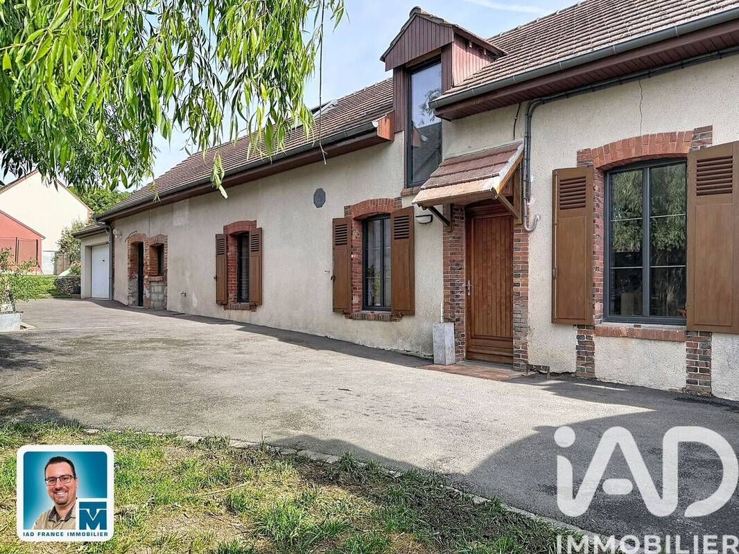 Photo 1 - Maison à SAINT-PREST