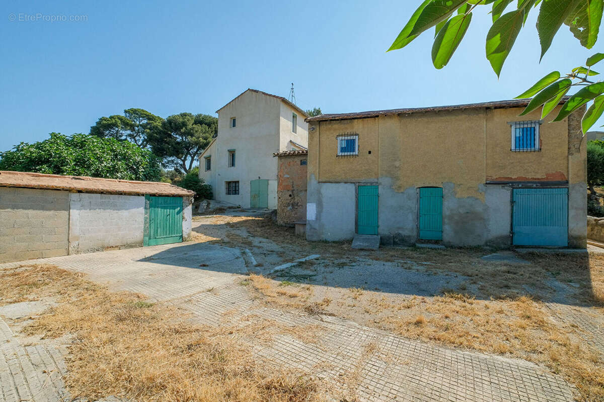 Maison à MARSEILLE-13E