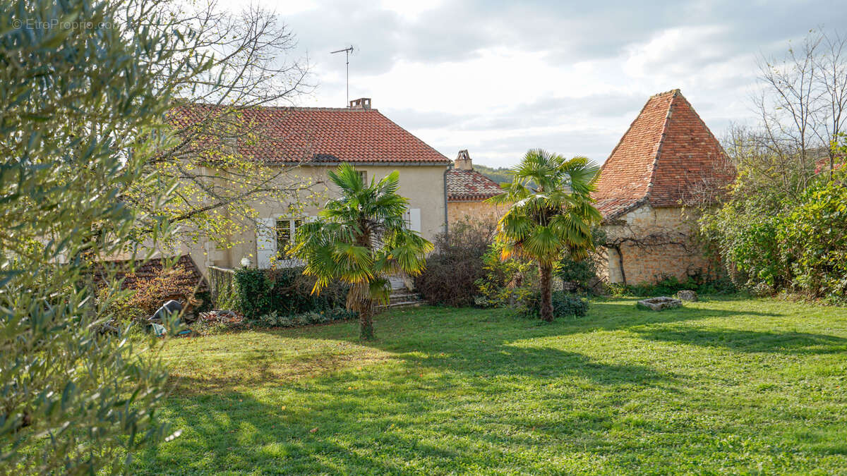 Maison à SAUZET