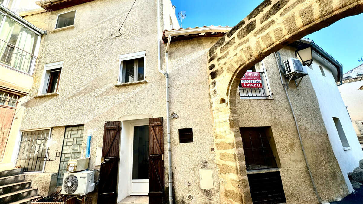 Maison de village de 95 m² habitable. - photo 3