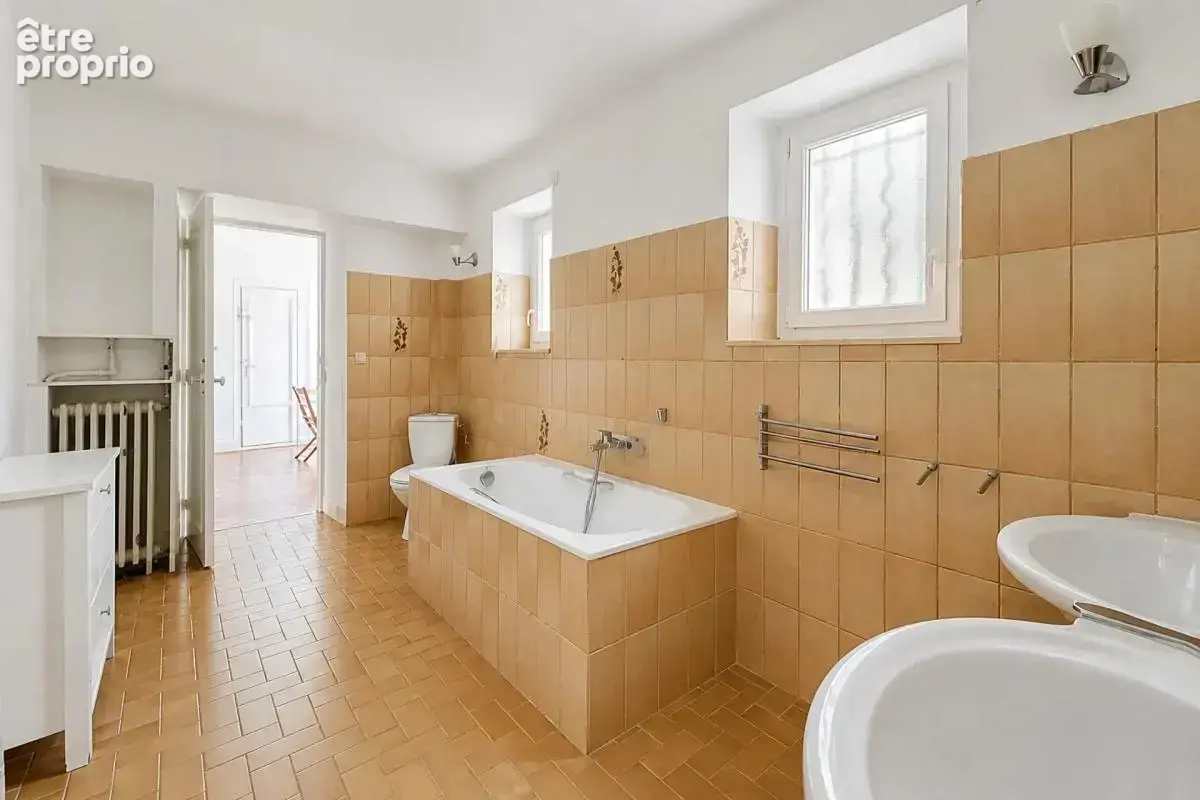 Maison de charme de 9 pièces de 250 m² à Vernou-la-Celle - photo 16