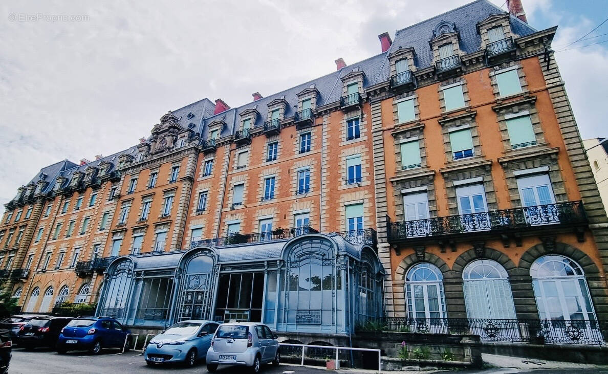 Appartement à CHAMALIERES