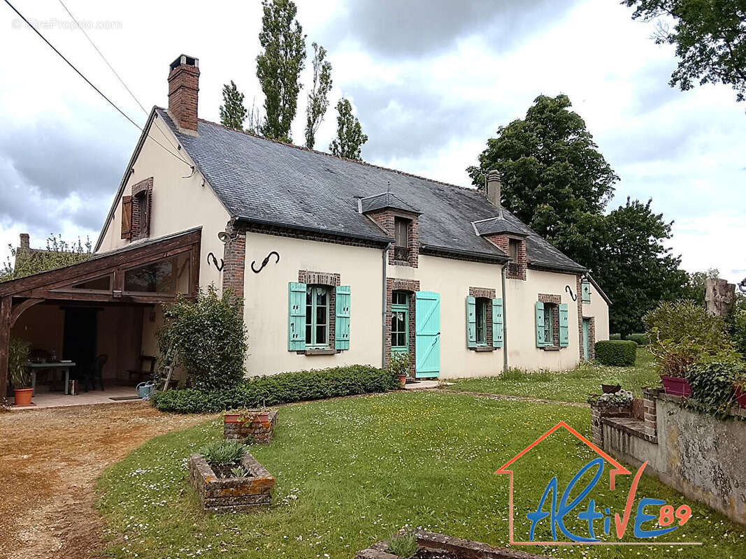 Maison à CHARNY