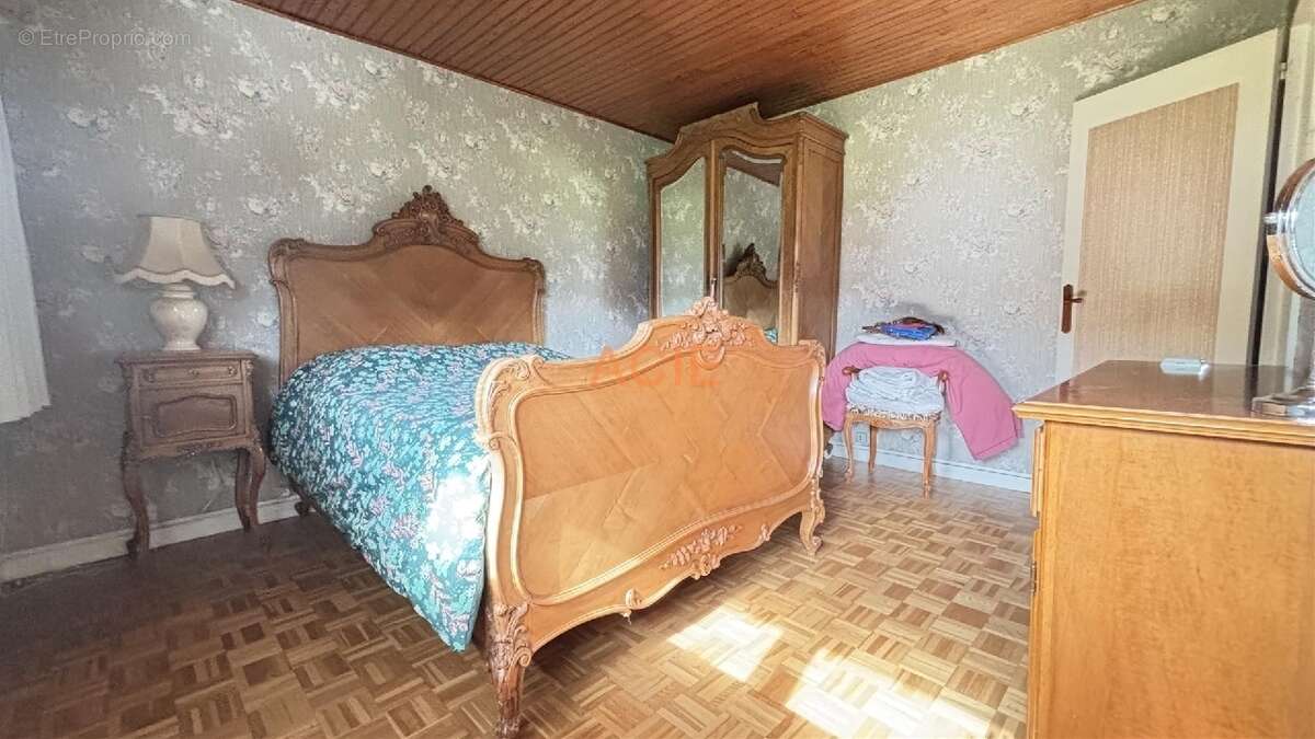 Maison à LOUVRES