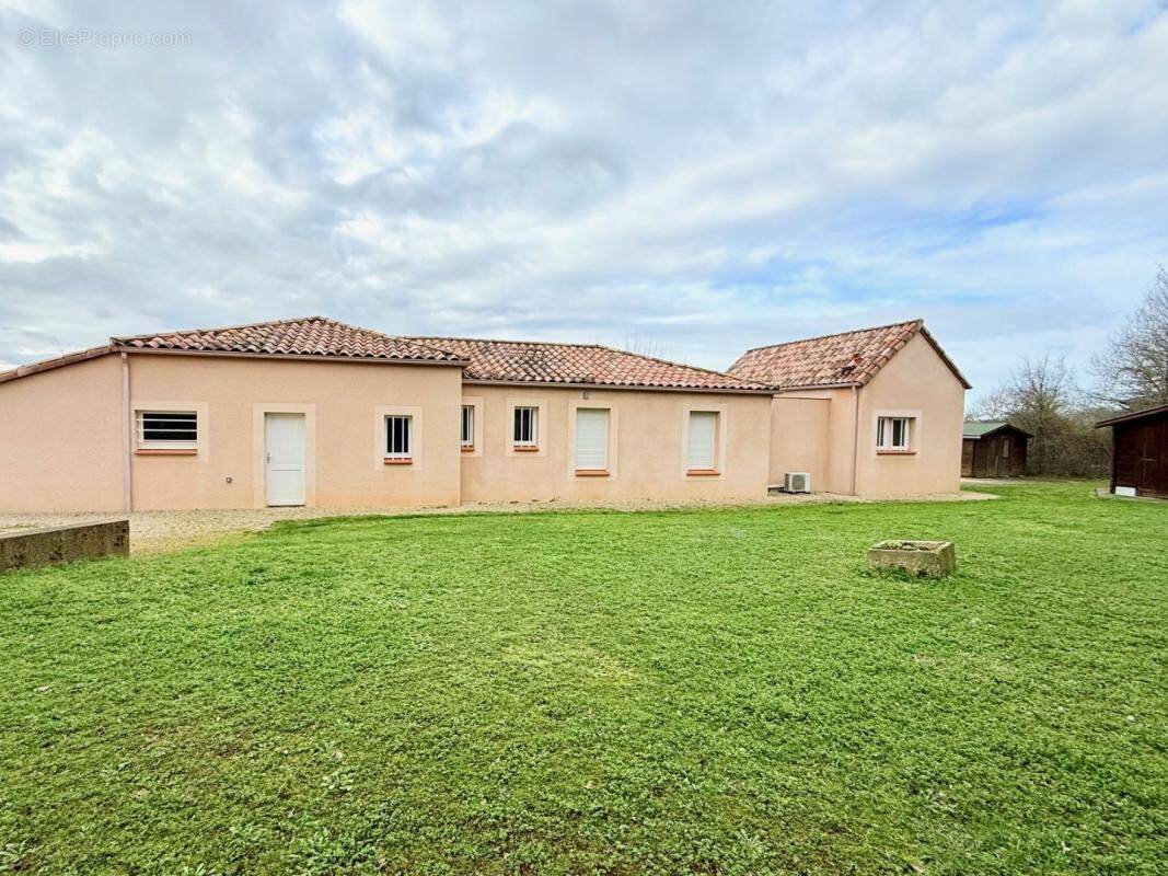 Maison à CAHORS