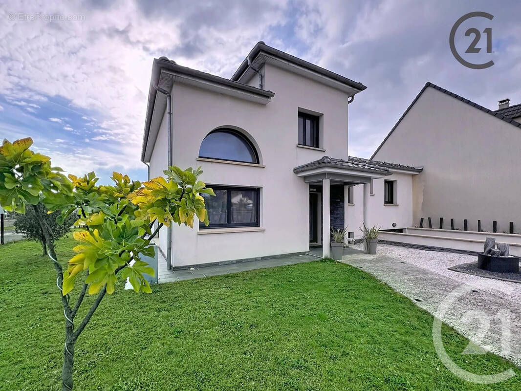 Maison à BAZANCOURT