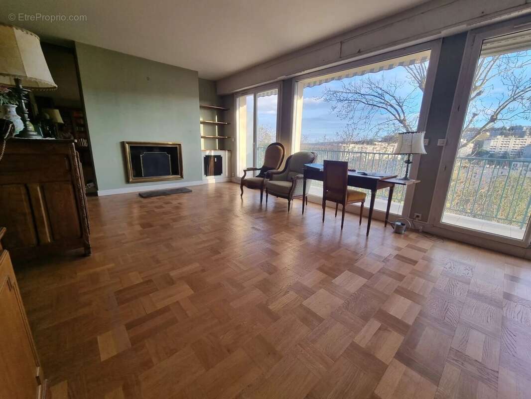 Appartement à LE PECQ