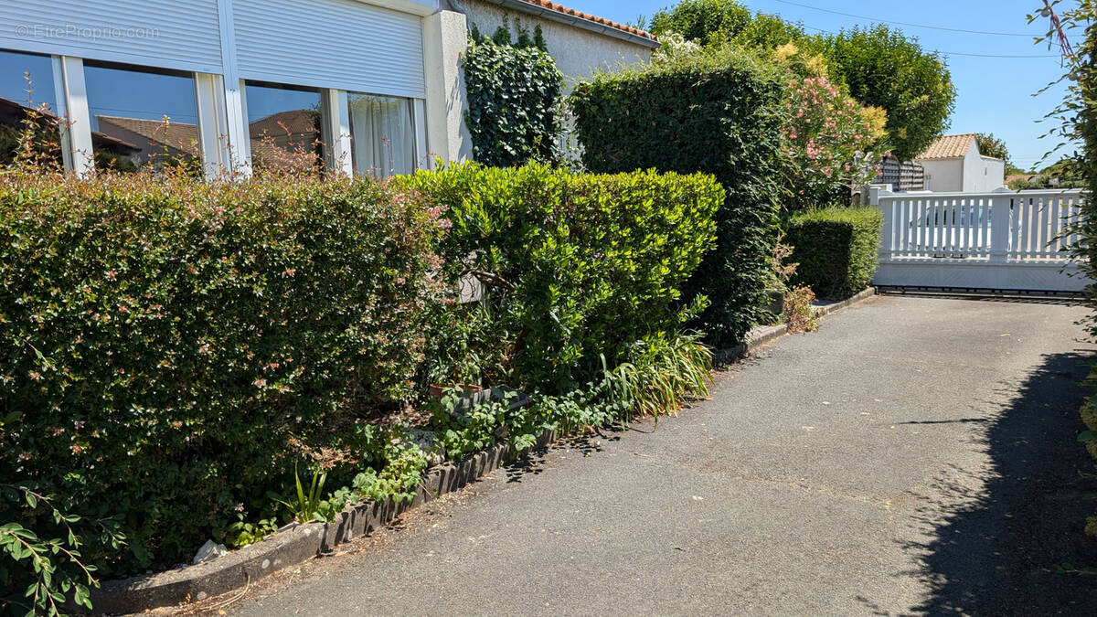 Maison à AYTRE