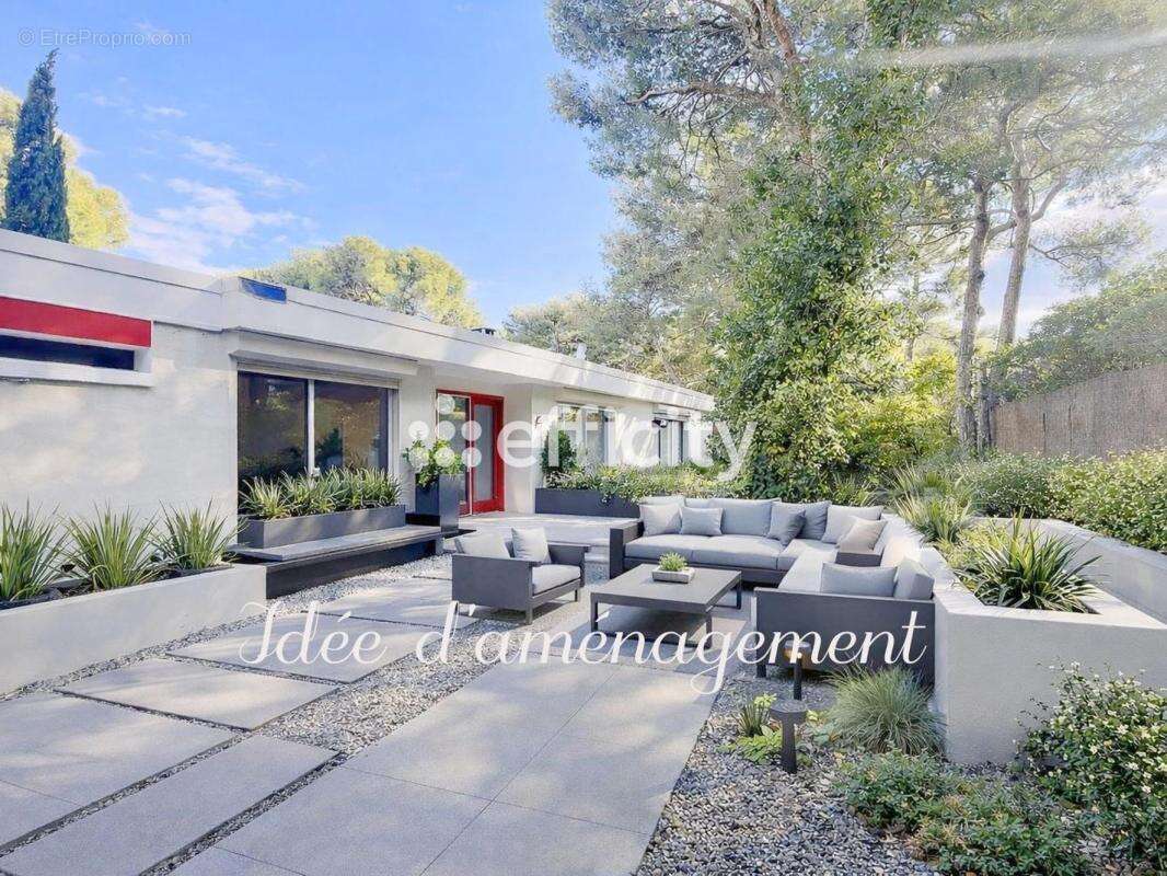 Maison à MARSEILLE-9E