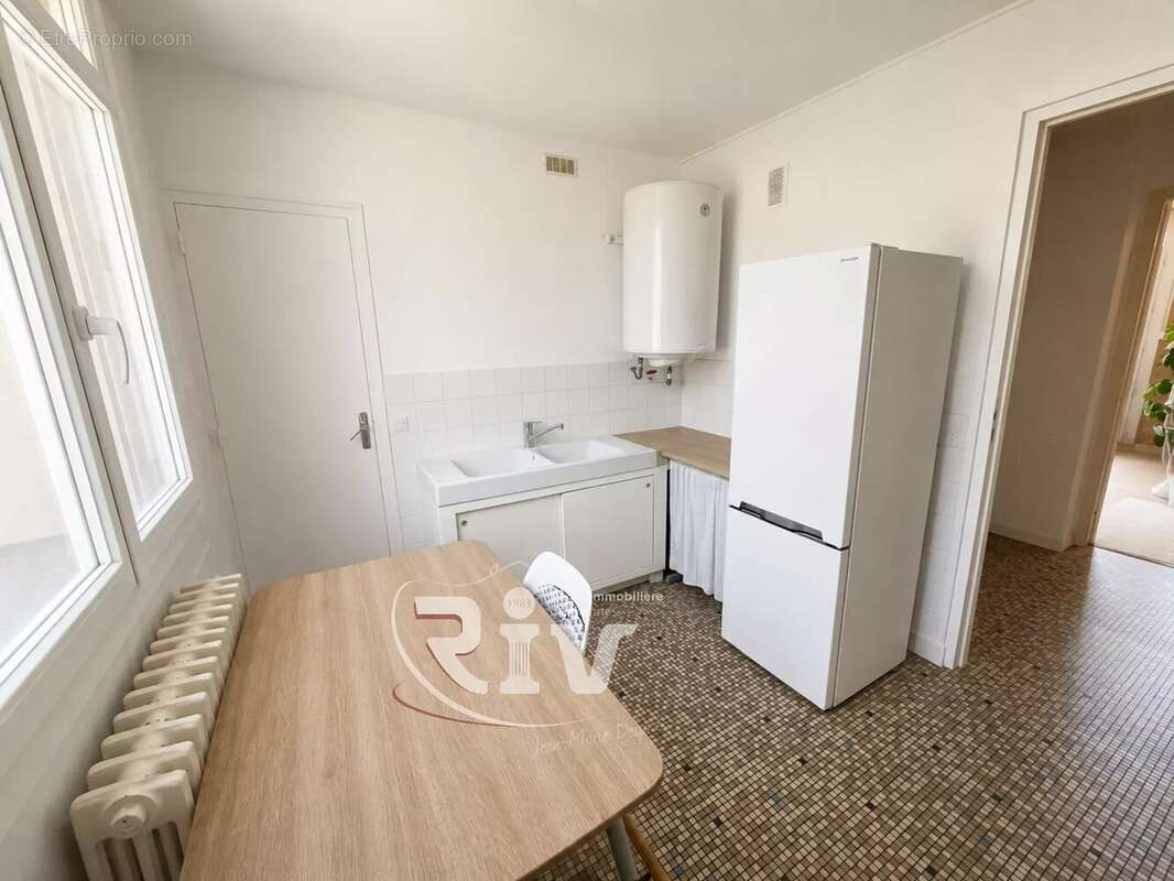 Appartement T3 avec balcon - photo 8