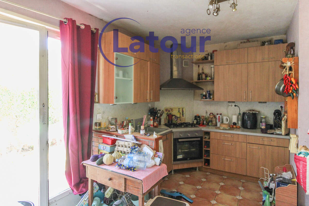 Dreux maison de 5 pieces avec sous-sol sur 490 m2 de terrain - photo 5
