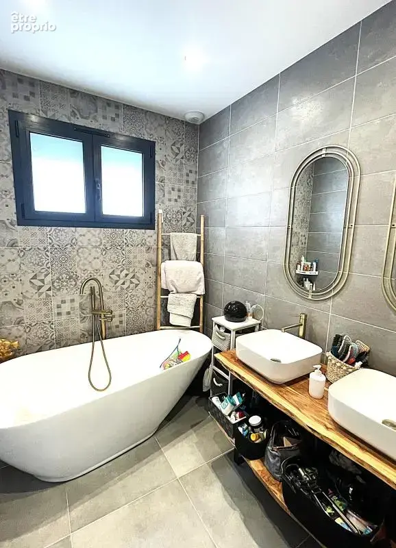 Maison 167 m² à Grezieu-La-Varenne  - photo 8